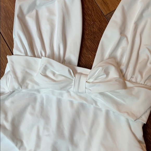 🦃 SOLD WeWoreWhat Brooklyn One piece in White NWT - Picture 5 of 11